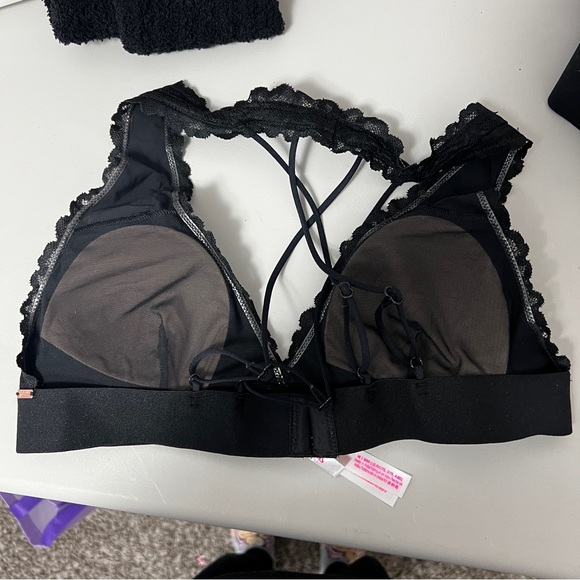Victoria’s Secret Black Lace Halter Strap Bra New With Tags Size Medium - Picture 8 of 8